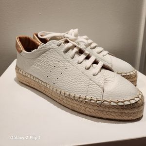 Dalson NEW Leather White Metallic Espadrille Sneaker Shoes Womens Size 8 Spain.